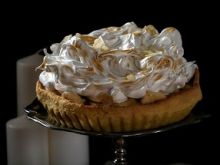 Banoffee pie z bezą włoską 